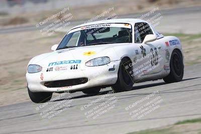 media/Oct-25-2025-CalClub SCCA (Sat) [[34c778dfbe]]/Group 4/Qualifying/